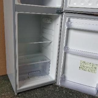 シャープ冷凍冷蔵庫お売りします。