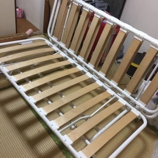 本日お引き取りくださる方。ソファーベッド（マット無し）です