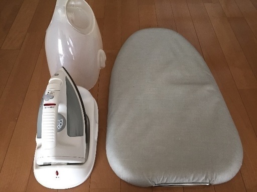 ニトリ コードレスアイロン アイロン台セット