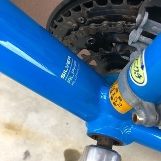 TREKクロスバイク FX1 (空気入れ、鍵、ライト付き)