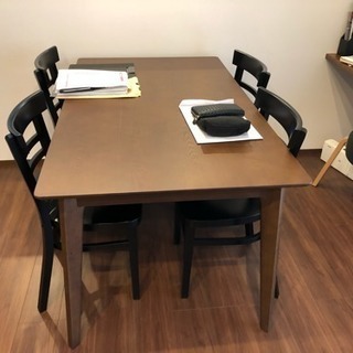 関家具 ダイニングセット ほぼ未使用 値下げします。