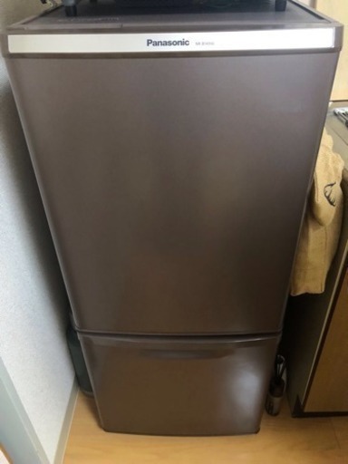 【値下げした】【パナソニック】NR-B149W-T　冷蔵庫 （138L・右開き）　2017年製