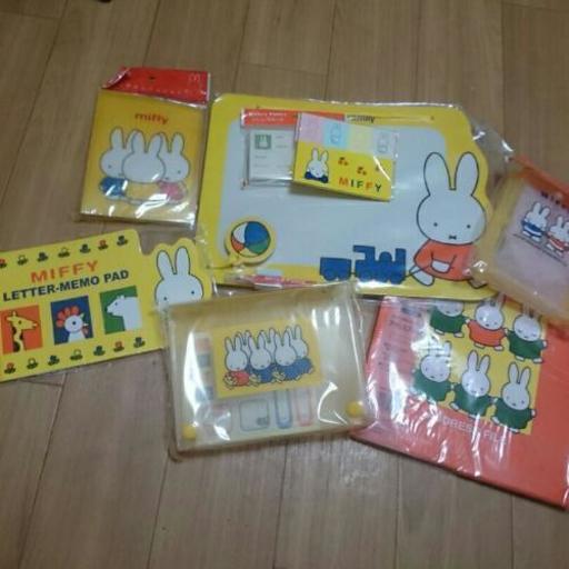 ミッフィ ミッフィーグッズ 色々 セット シャネル 東大阪のおもちゃ その他 の中古あげます 譲ります ジモティーで不用品の処分