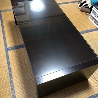 IKEAの欧風カフェテーブル