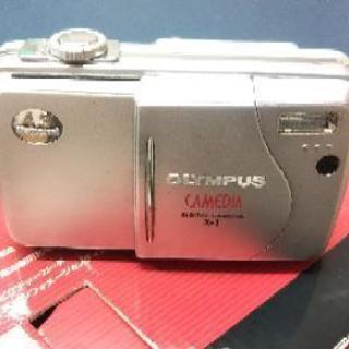 OLYMPUS デジタルカメラ CAMEDIA x-1