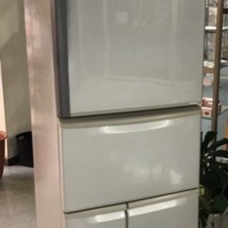 東芝5ドア冷凍冷蔵庫427L 【2011年製】