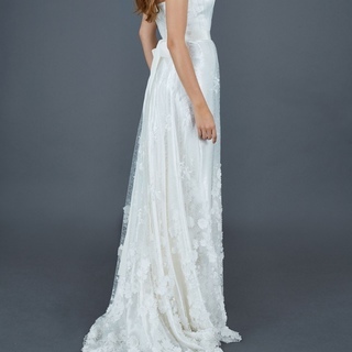 ウエディングドレス Atlier EME 試着可能 ウエディングドレス Atlier EME 試着可能