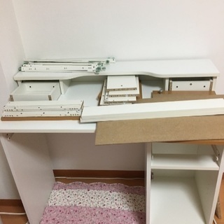 ニトリの机 勉強机 パソコンデスク ホワイト