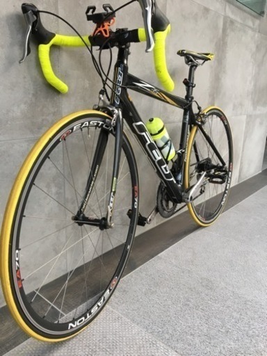 ロードバイク FELT z35 フルカーボン定価30万