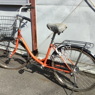 ブリジストン自転車　オレンジ26インチ