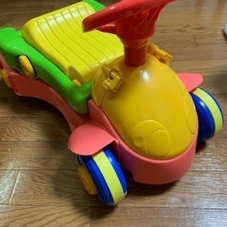ピープル  車、手押し車、おもちゃ