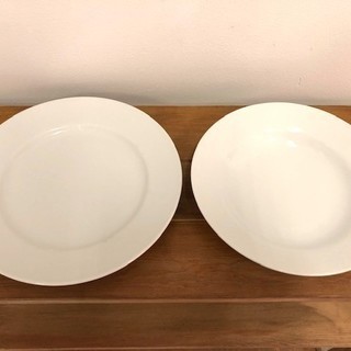 【お皿】未使用・ホワイト2枚★スープ皿としても！無料でお譲りします。
