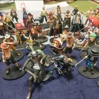 ワンピース フィギュア 12体まとめ売り ワンピース フィギュア 12体 セット バンダイ - メルカリ