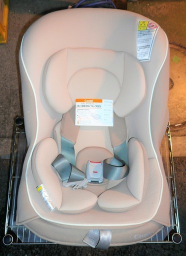 ☆コンビ Combi CW-01X コッコロ S UX チャイルドシート◆ドライブのお供