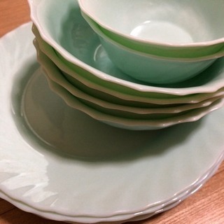 青い食器  皿とスープ皿と小鉢