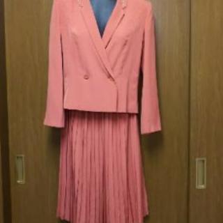サーモンピンク スーツ 9号 ラッコ 東高円寺の服 ファッションの中古 古着あげます 譲ります ジモティーで不用品の処分 サーモンピンク スーツ 9号 ラッコ 東高円寺の服 ファッションの中古 古着あげます 譲ります ジモティーで不用品の処分
