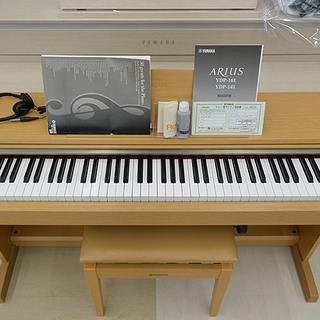 YAMAHA ヤマハ 電子ピアノ YDP-161 2011年製【購入条件あり】 コナン