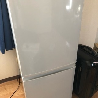 一人暮らし用ノンフロン冷凍冷蔵庫  シャープ製
