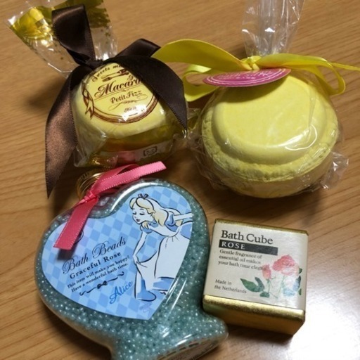 入浴剤セット マカロン ディズニー ローズキューブ はーちゃん 南流山のボディケアの中古あげます 譲ります ジモティーで不用品の処分