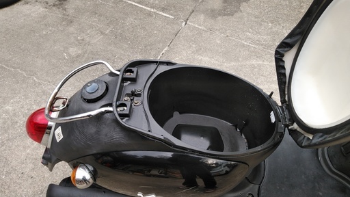 ヤマハビーノ SA26J 黒 人気NO,1原付 落ち着いた黒