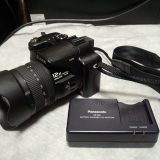 Panasonic LUMIX DMC-FZ30 デジタルカメラ 