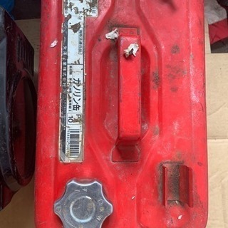 発電機、携行缶セット！