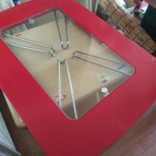 座机。赤ガラステーブル