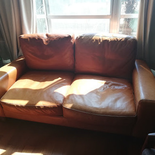 モデルルーム使用品　ACME 2人掛けソファ