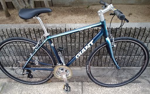 GIANT ESCAPE R3’