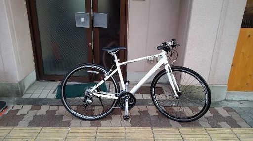 超美品☆☆PRECISION SPORTS 700cクロスバイク アルミ/24speed/セラミックホワイト