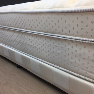 【店頭限定】大塚家具 キングスダウン ダブルベッド