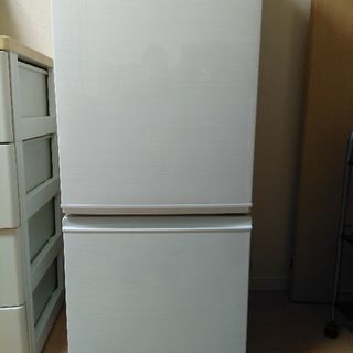 シャープ冷蔵庫137L（2017年式）