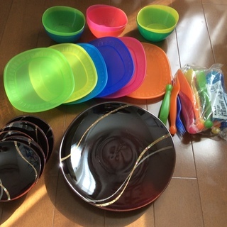 和皿とイケアの食器セット
