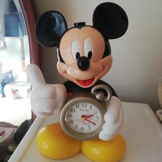 ミッキーマウスのおしゃべり目覚まし時計