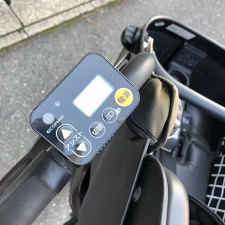 お取引中  2017年モデル ギュット 三人乗り 子供のせ