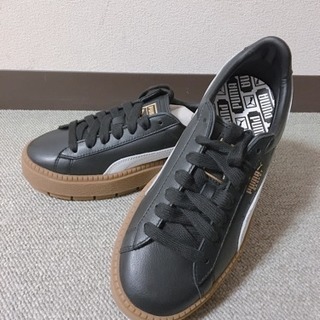 【新品・未使用】PUMA プラットフォームトレース スニーカー L 24㎝