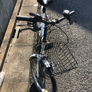 取引中 20インチ 6段ギア付 折りたたみ自転車