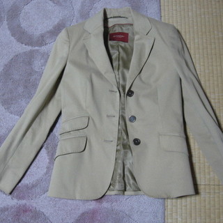 Burberry バーバリー セットアップ ベージュ 上品エレガント