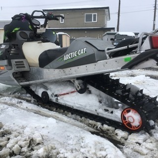 スノーモービル マウンテンキャット900