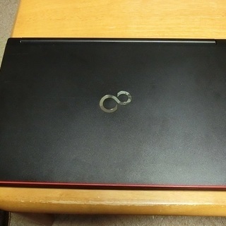 売ります 中古ノートパソコン富士通LIFEBOOK A573/G