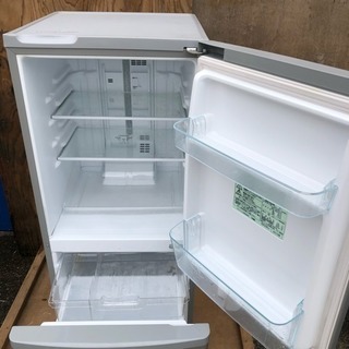配送・設置無料❗️2014年製 Panasonic 138L 冷蔵庫 頑丈ガラス棚