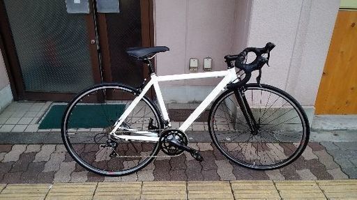 (F)フォークカーボン仕様の700c ロードバイク アルミ/(SORA)18speed