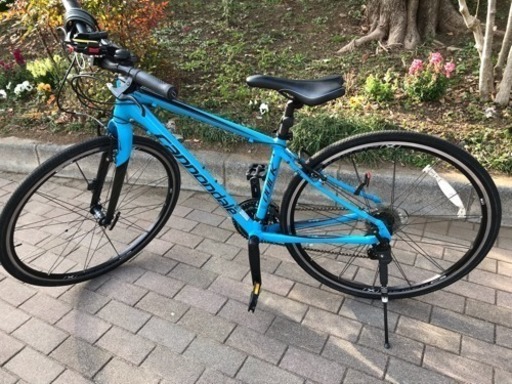 美品☆CANNONDALE QUICK4 クロスバイク 【3×8段ギア付】【ライト付】