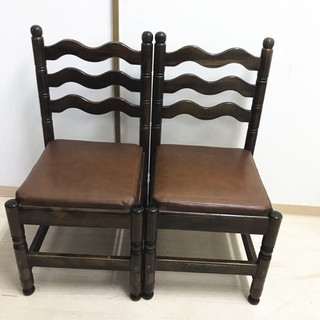 hikapi 木製 ２セット　椅子　美品　★７５