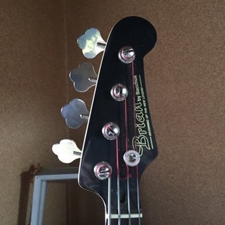 二本セット、Brian by baccusのベースと、アリアプロのエレキギター！ 二本セット、Brian by baccusのベースと、アリアプロのエレキギター！