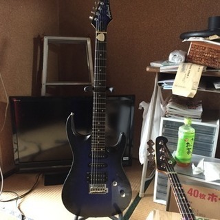 二本セット、Brian by baccusのベースと、アリアプロのエレキギター！