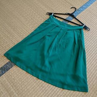 緑 スカート