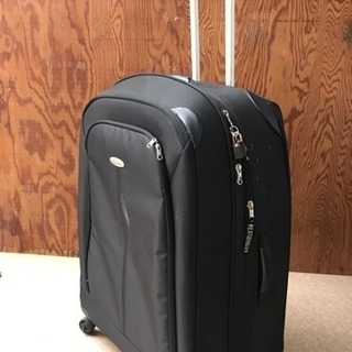 サムソナイト大型布製スーツケース