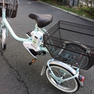 地域限定送料無料　ブリヂストン　アシスタワゴン　新基準　三輪車　2017年　12,3AH　パスワゴン　ビビライフ　神戸市　電動自転車