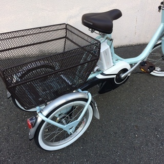 地域限定送料無料　ブリヂストン　アシスタワゴン　新基準　三輪車　2017年　12,3AH　パスワゴン　ビビライフ　神戸市　電動自転車